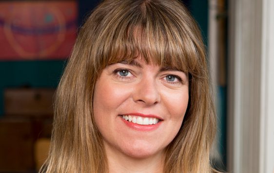 Guided Awe Walk with Claudia Hammond