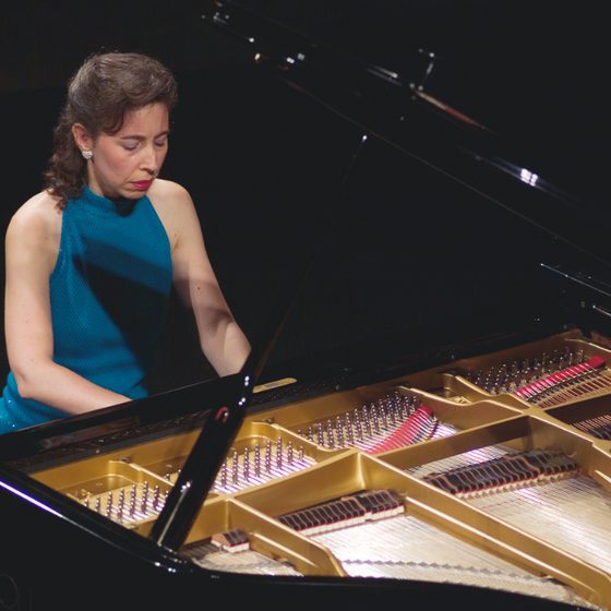 Angela Hewitt